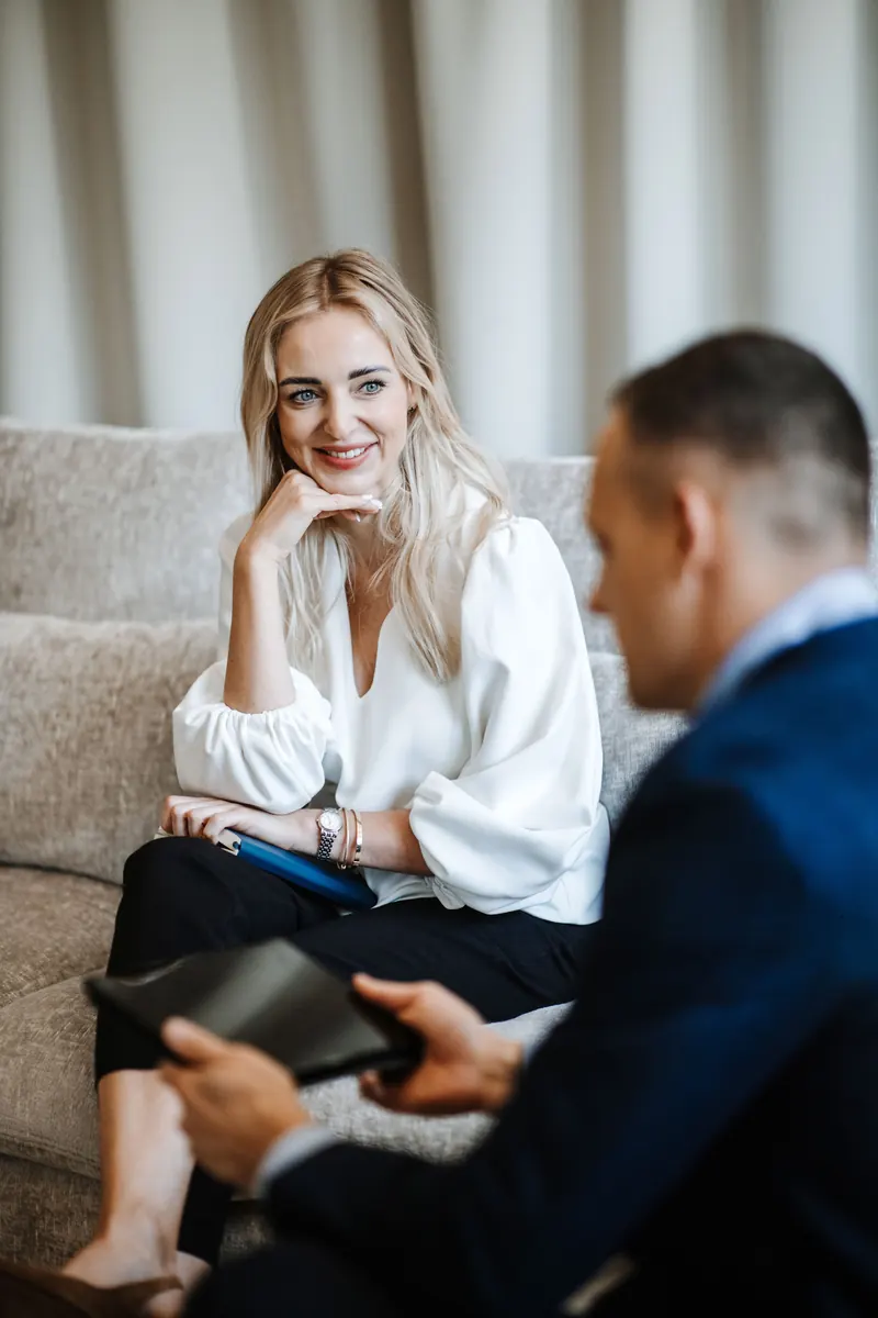 Client consulting a lawyer about a defective car bought in Germany